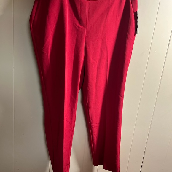 Roz & Ali Pants & Jumpsuits Rox Ali Red Ankle Pants 4w Poshmark